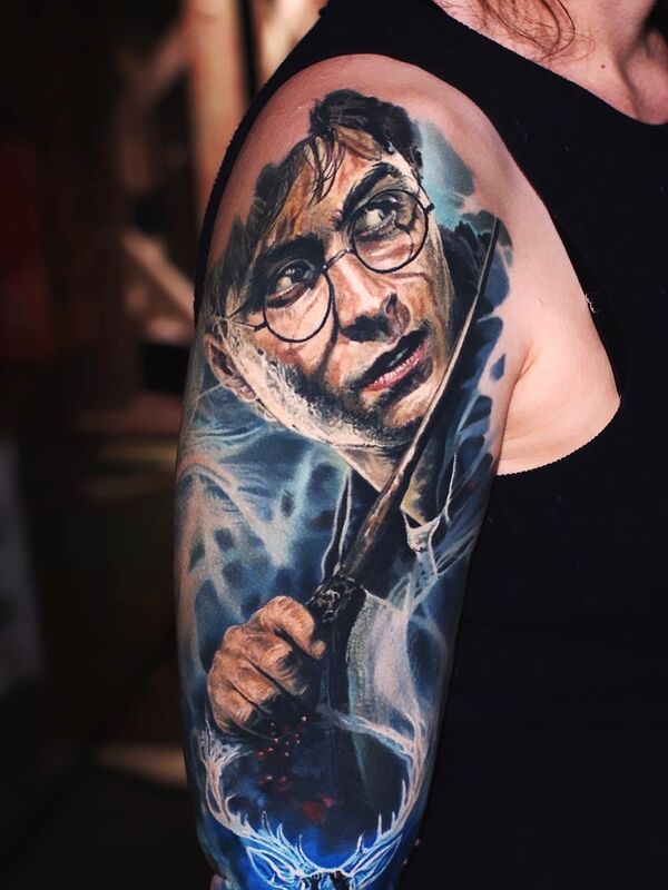 Realistisches Tattoo von Alex666cold — fotorealistische Arbeit in Hyperrealismus oder Color-Realism